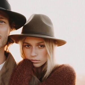 NWT Will+ Bear William Brown Packable wool hat